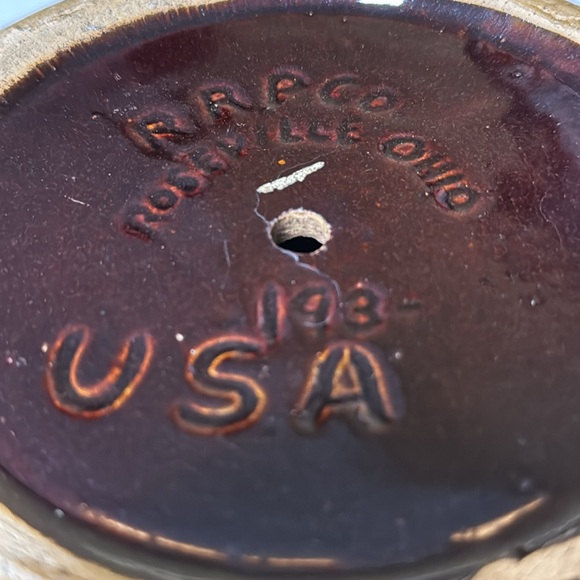 Robinson Ransbottom Pottery RRP Co Roseville Ohio 193 Planter - Picture 4 of 4